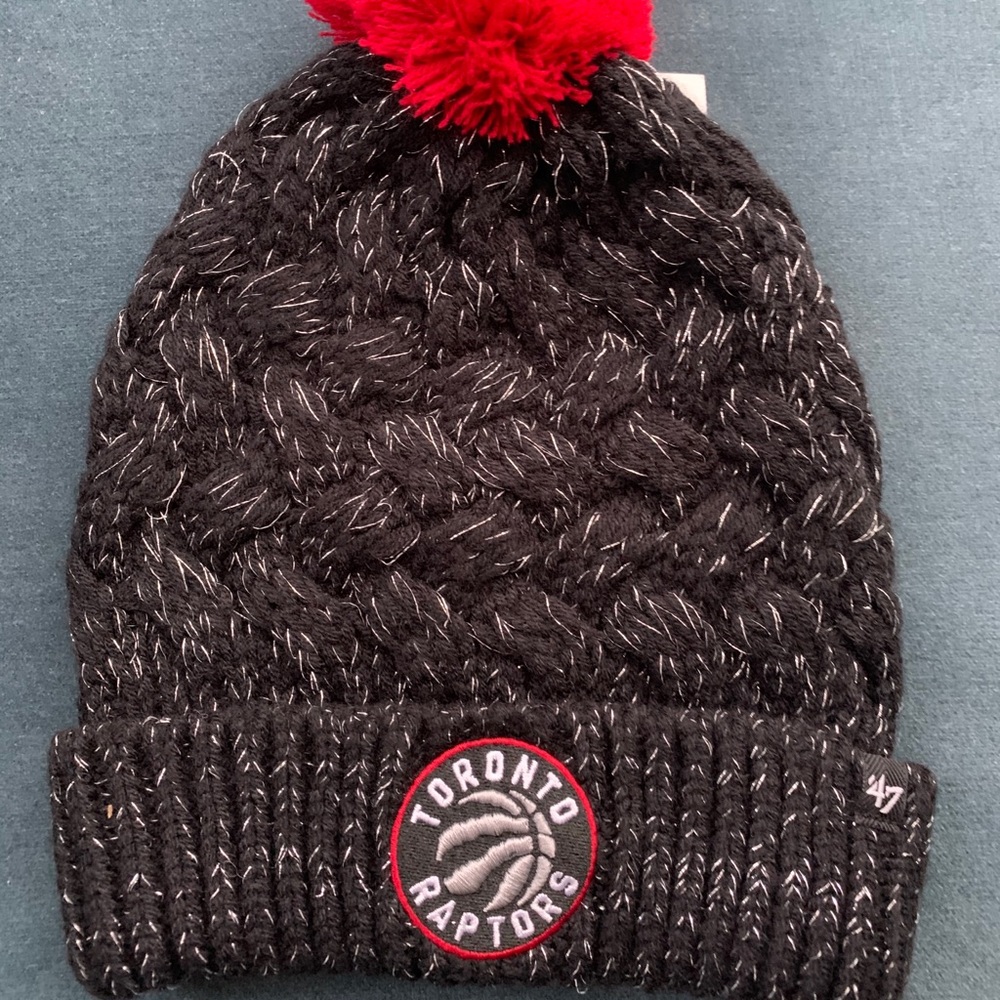 Brand new Toronto Raptors 47 Fiona Knit Cuff Hat